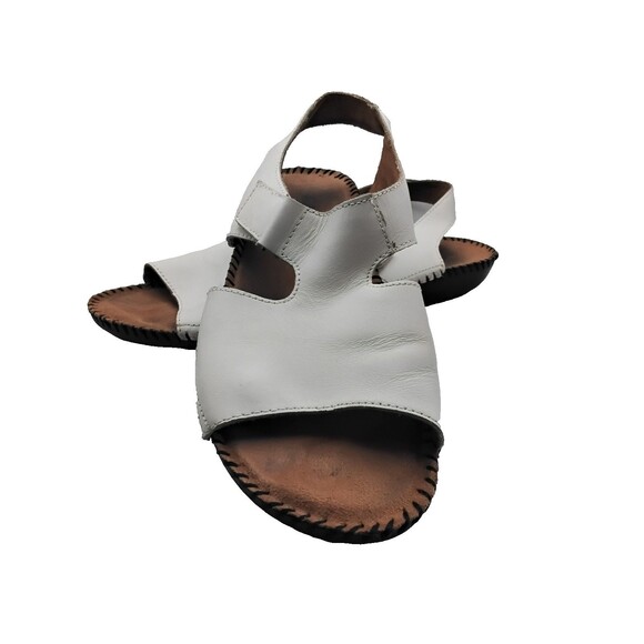 Women’s Size 9.5  white leather Auditions  strappy sandals 9 1/2 open toe - Picture 1 of 9